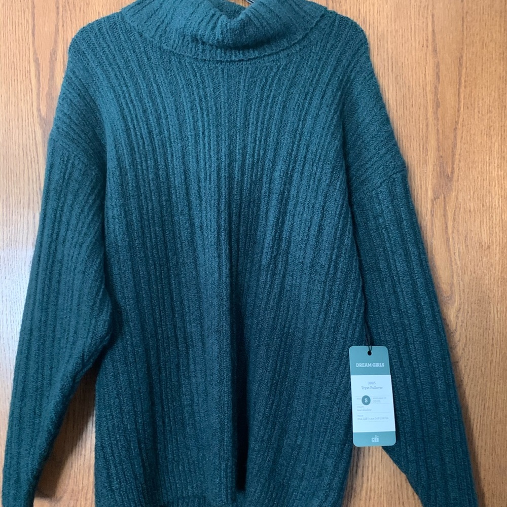 Cabi Sweater, new